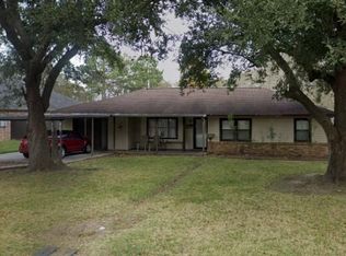 1424 N 18th St, Nederland, TX 77627