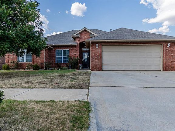 3rd image of 813 SW 161st St