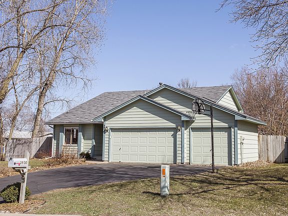 3rd image of 3930 51st Ave N