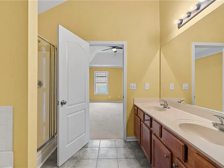 1110 Pepper Ln #8A — Photo 15