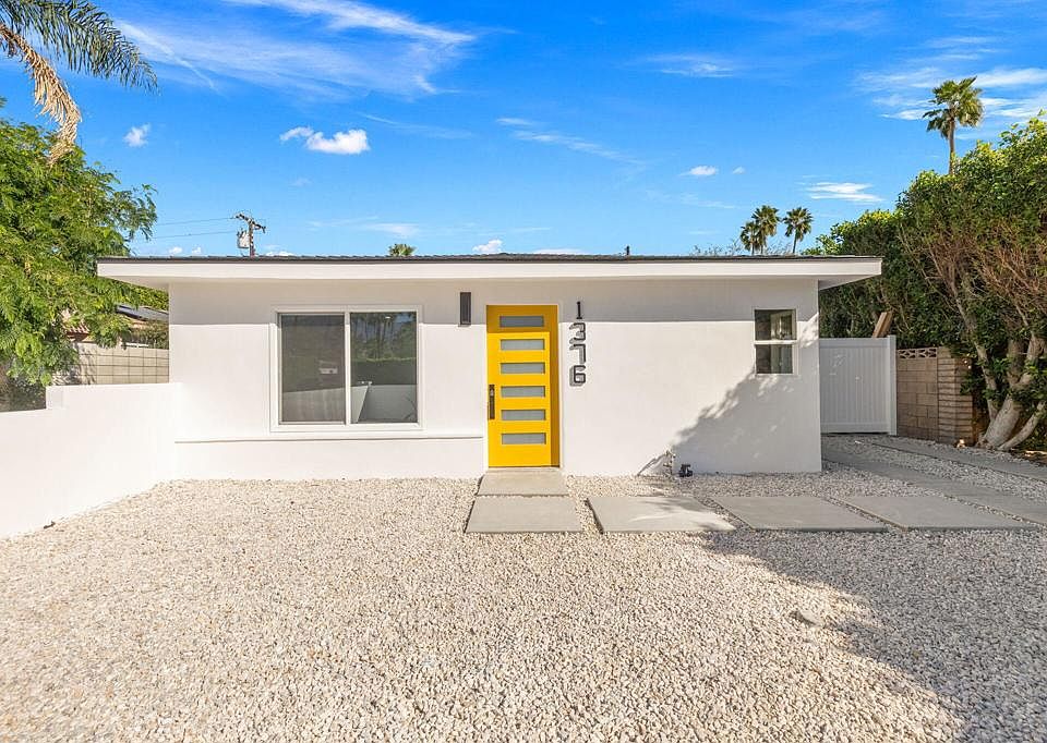 1st image of 1372 E Camino Primrose