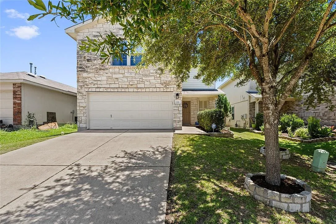 3 bed, 2.5 bath, 1700 sqft, $1,850 — Photo 1