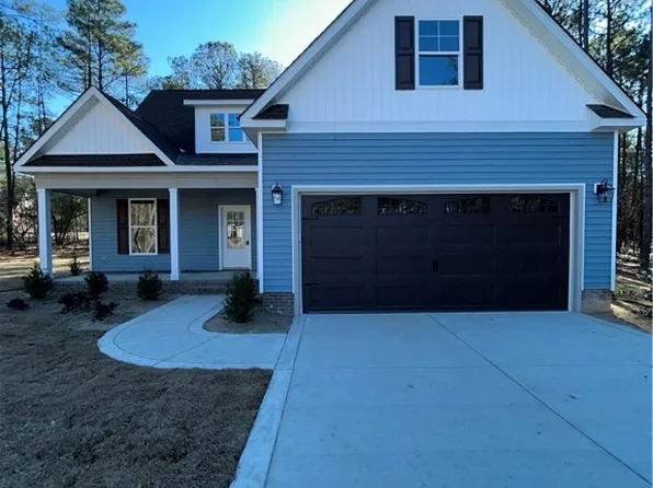28801 Lookout Ln, Wagram, NC 28396