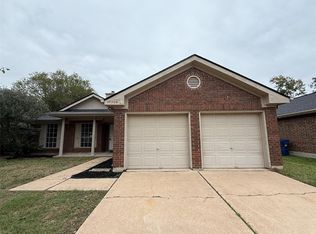 17326 Masonridge Dr, Houston, TX 77095