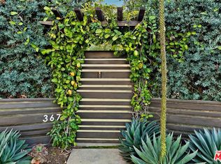3677 S Barrington Ave, Los Angeles, CA 90066