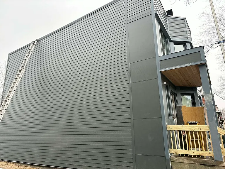 6321 S Eberhart Ave #2 — Photo 3