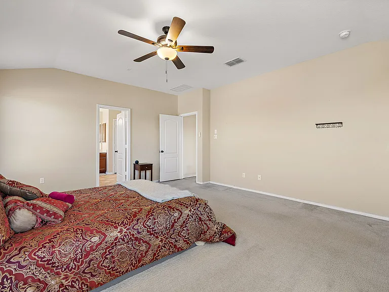 2950 E Old Settlers Blvd #29 — Photo 13