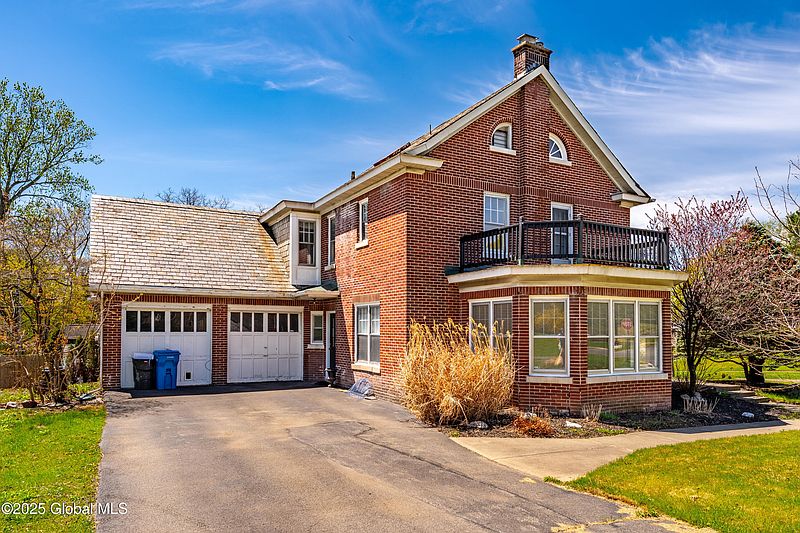 3rd image of 153 S Manning Blvd
