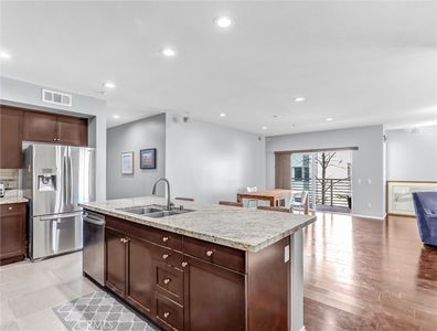 12922 Union Ave Unit 302, Hawthorne, CA, 90250