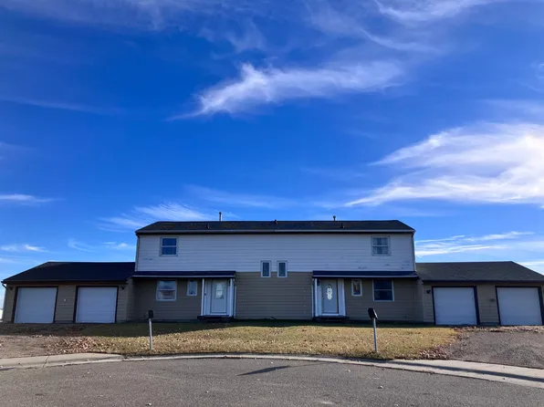 222 & 224 Chelsey Dr #222, Glenburn, ND 58740