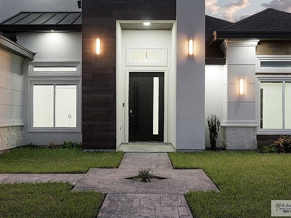 2nd image of 5753 Woods Country Ave