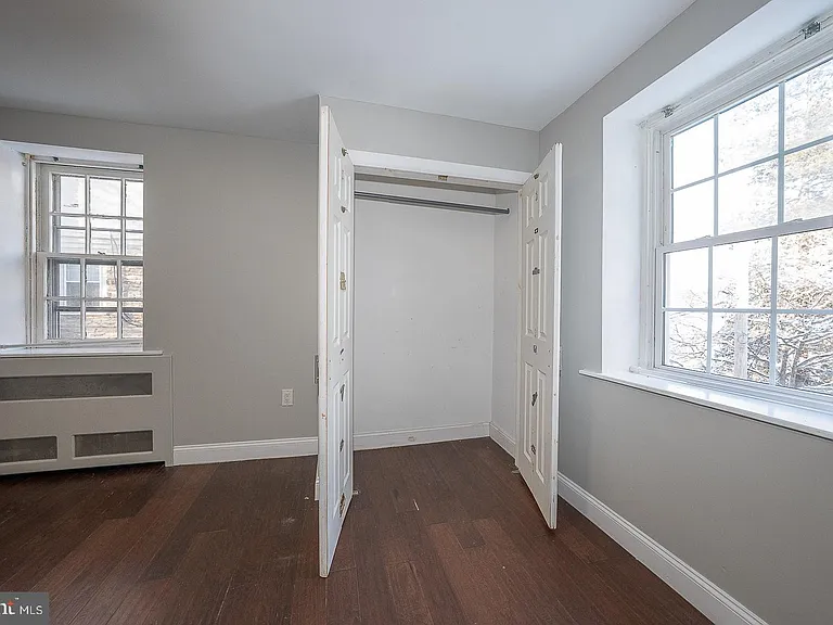 625 Chelten Hills Dr — Photo 24