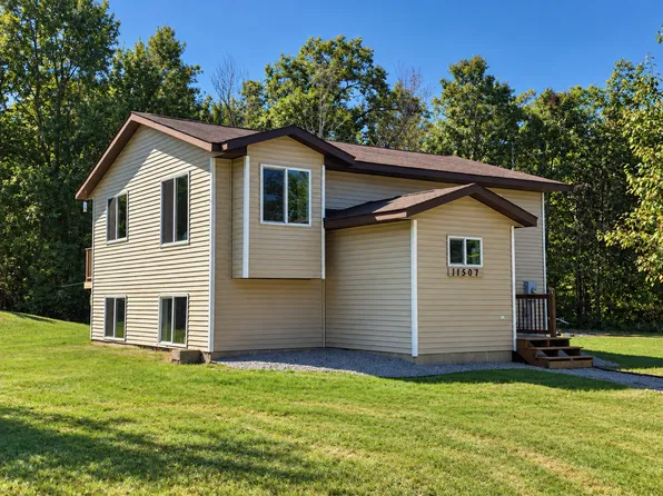 11507 230th St, Milaca, MN 56353