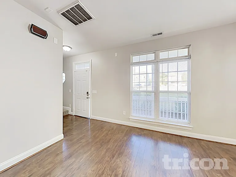 4813 Samuel Richard St — Photo 2