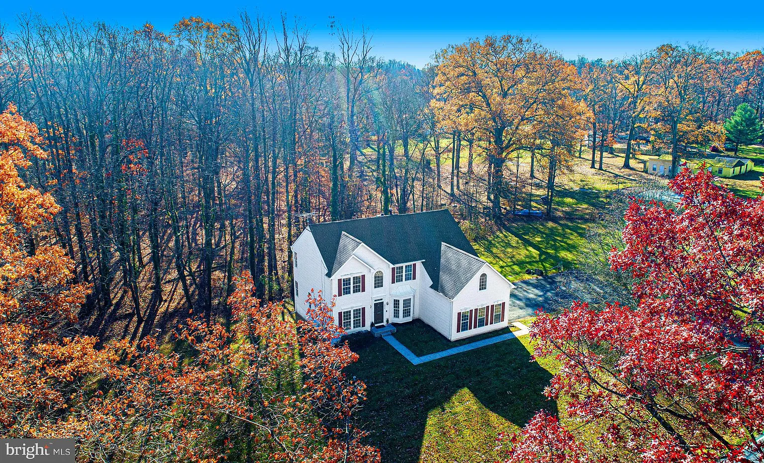 2015 Singer Rd photo 1