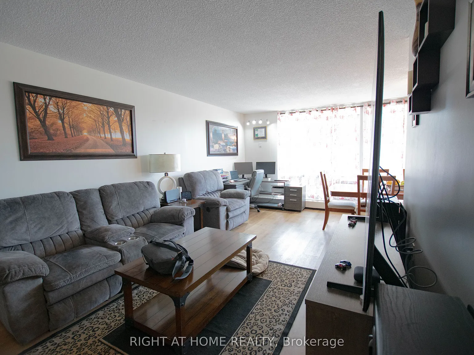 2 bed, $2,650 — Photo 3