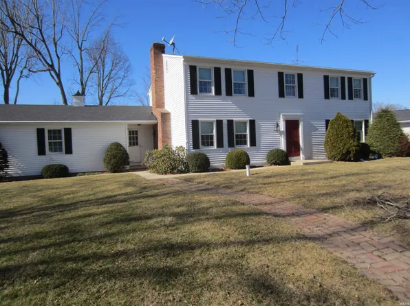 4617 N Brooke Dr, Marion, IN 46952