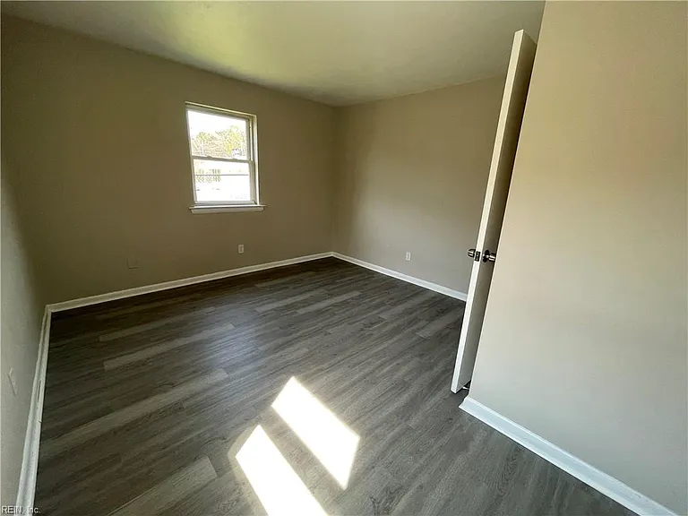 719 Marvin Ave #206 — Photo 18