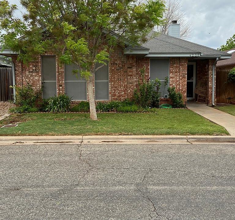 1st image of 4230 Laurel Oak Dr