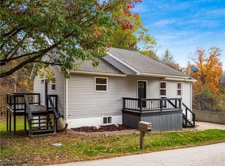 2425 S Pleasant Grove Rd, Zanesville, OH 43701