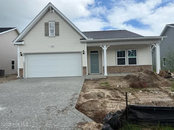 1124 Forest Bend Drive NW, Calabash, NC 28467