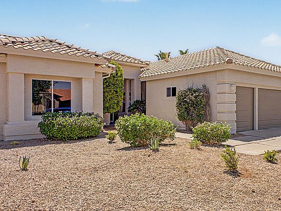3rd image of 24733 S Saddletree Drive