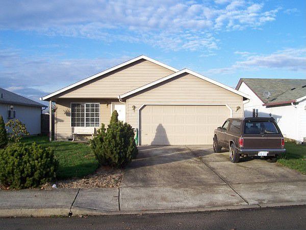 3 Bed 2 Bath Ranch