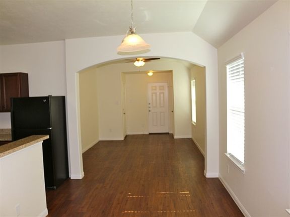 4th image of 6003 Stockholm Ct