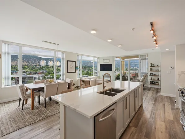 75 Martin St #1204, Penticton, BC V2A 9C8