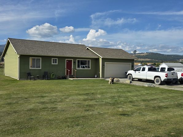 92 Dolphin Dr