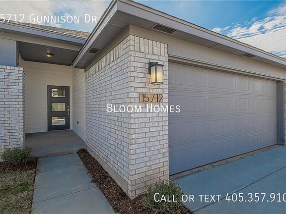 2nd image of 15712 Gunnison Dr