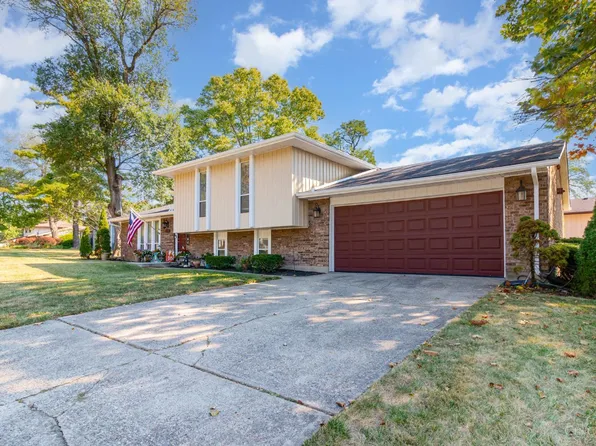 5996 Ambassador Dr, Fairfield, OH 45014