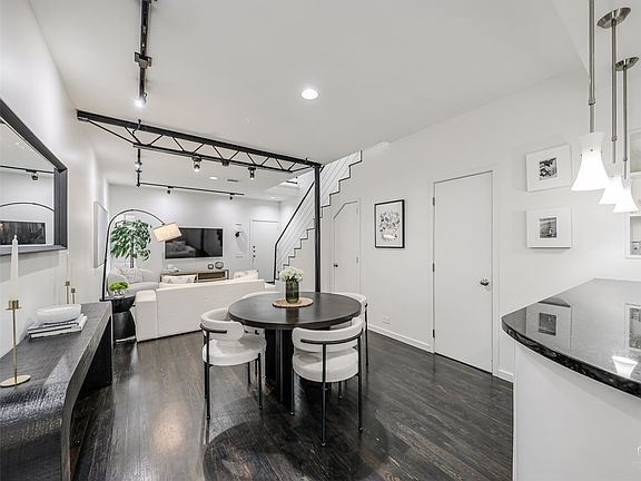 5th image of 4242 Buena Vista St APT 21