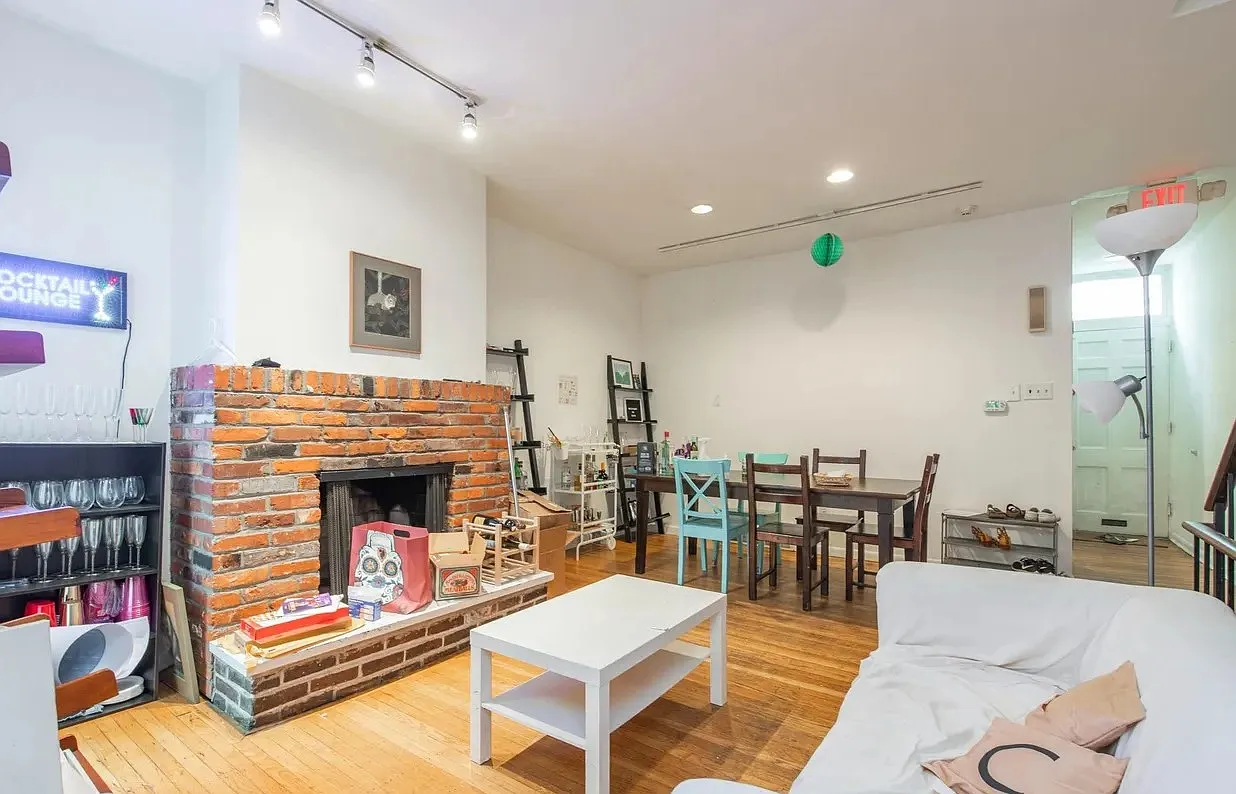 3928 Delancey Street - 1 — Photo 3