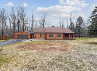 7982 Stevensville Baroda Rd, Baroda, MI 49101