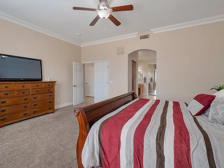 21987 N Balboa Dr — Photo 24