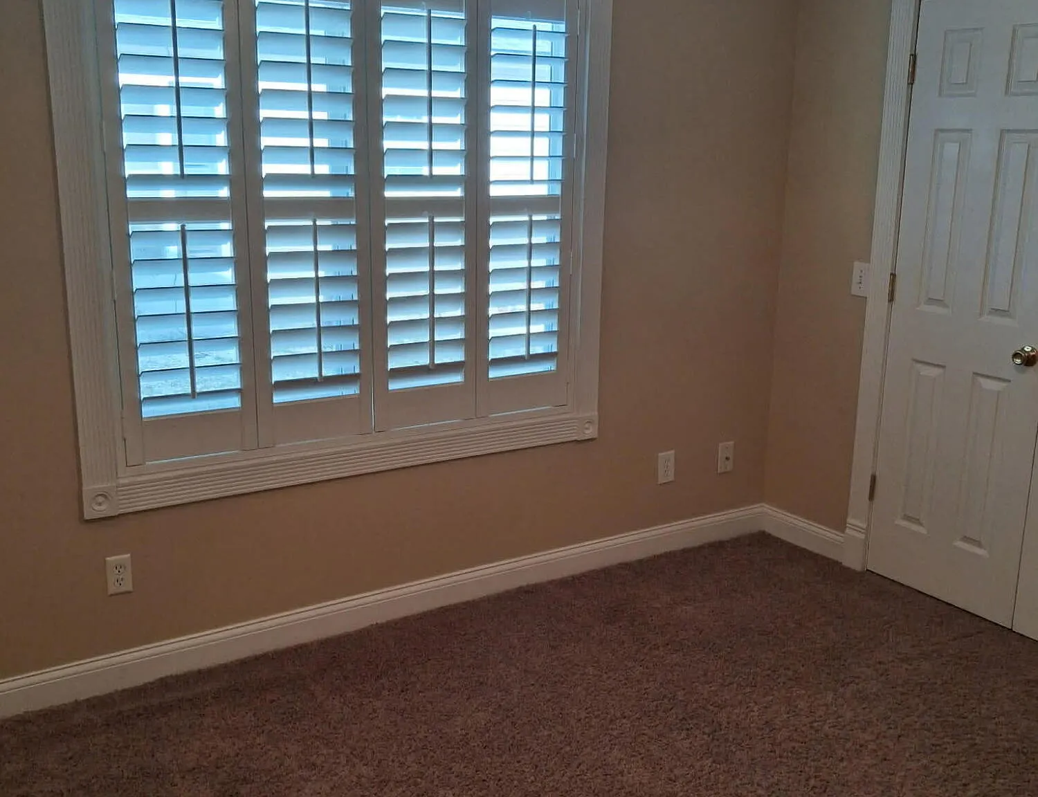 3 bed, 2.0 bath, $2,000 — Photo 3