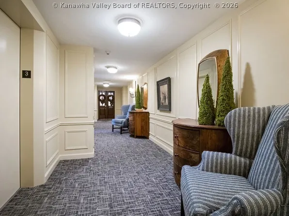 1578 Kanawha Blvd E APT 7A, Charleston, WV 25311