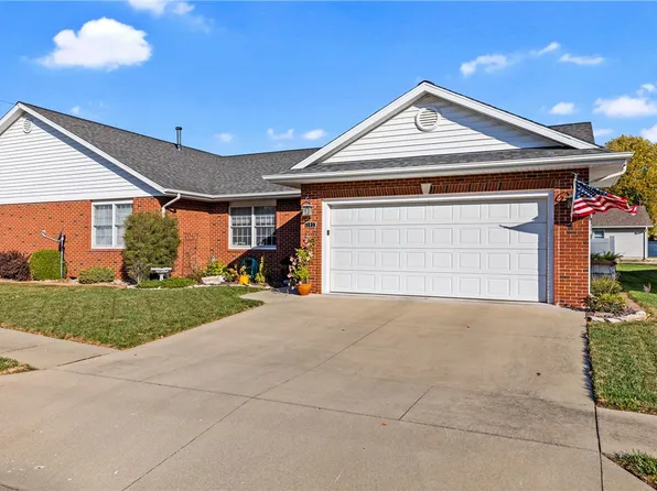 102 E Virginia Ave, Effingham, IL 62401