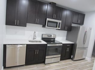 1207 Snyder Ave APT 1R, Philadelphia, PA 19148
