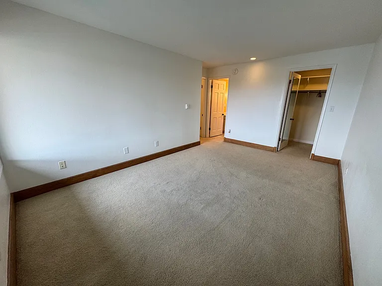 2330 43rd Ave E #1 — Photo 43