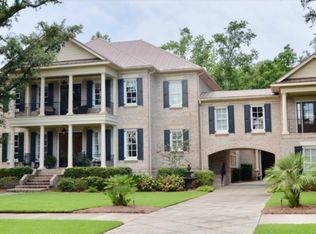 461 Island Park Dr, Charleston, SC 29492