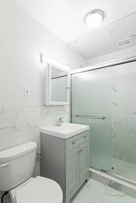 Rented by Bond New York | media 22