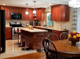 290 Kelley Blvd, North Attleboro, MA 02760