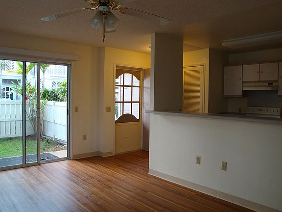 2. Living Room/ Kitchen
