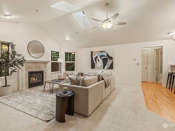 4th image of 5801 200th Street SW #303