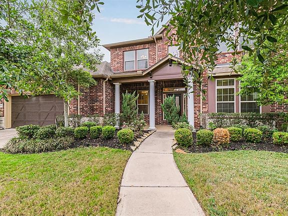 3rd image of 10315 Monticello Hill Dr