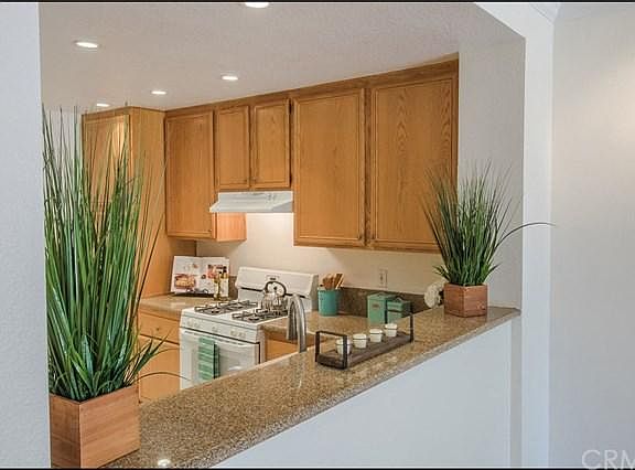 3rd image of 11 Verdin Ln