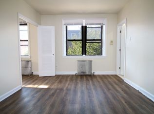 1934 Waverly Street, Philadelphia, PA 19146