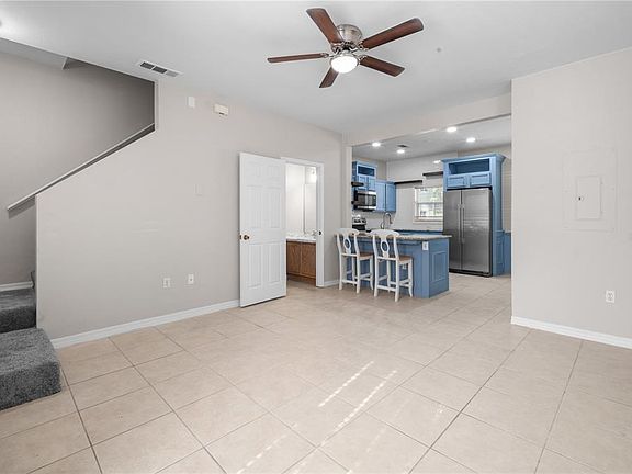 5th image of 1710 NW 7th St APT 404
